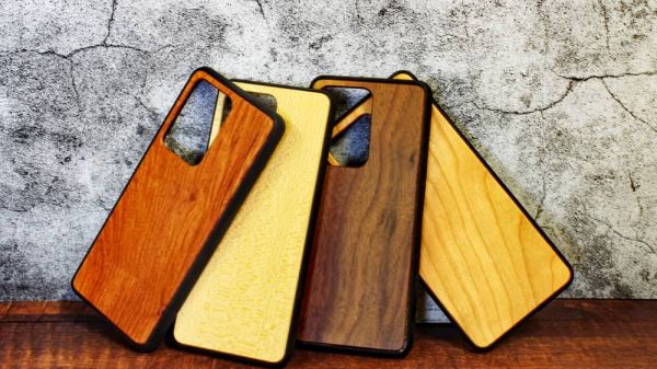 Samsung Galaxy S 20 Plus Handyhülle aus Holz